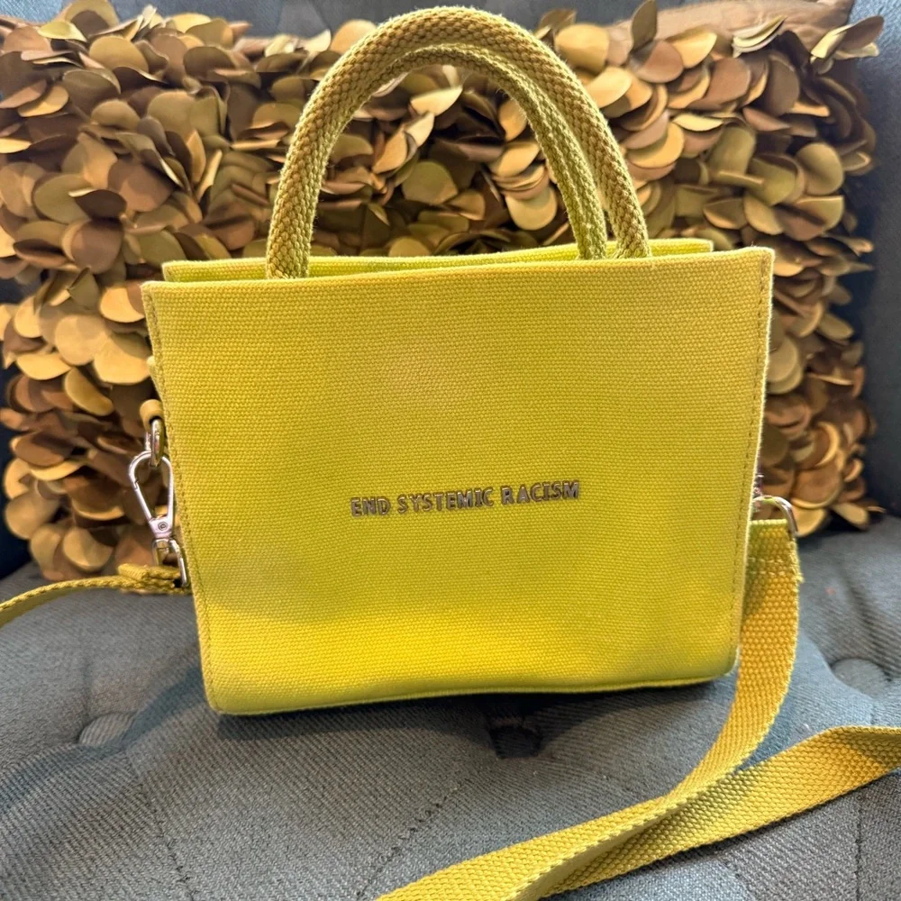 Brandon Blackwood ESR Tote - Picture 2 of 9